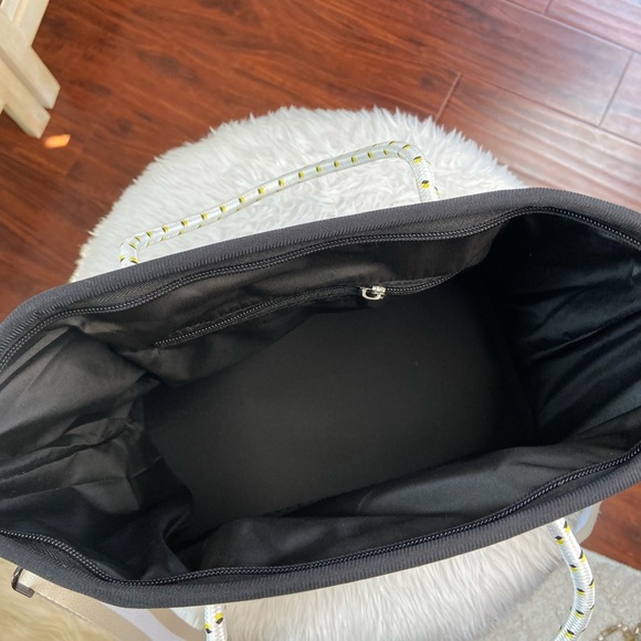 Ivory Canvas Shoulder Bag - Picture 6 of 8